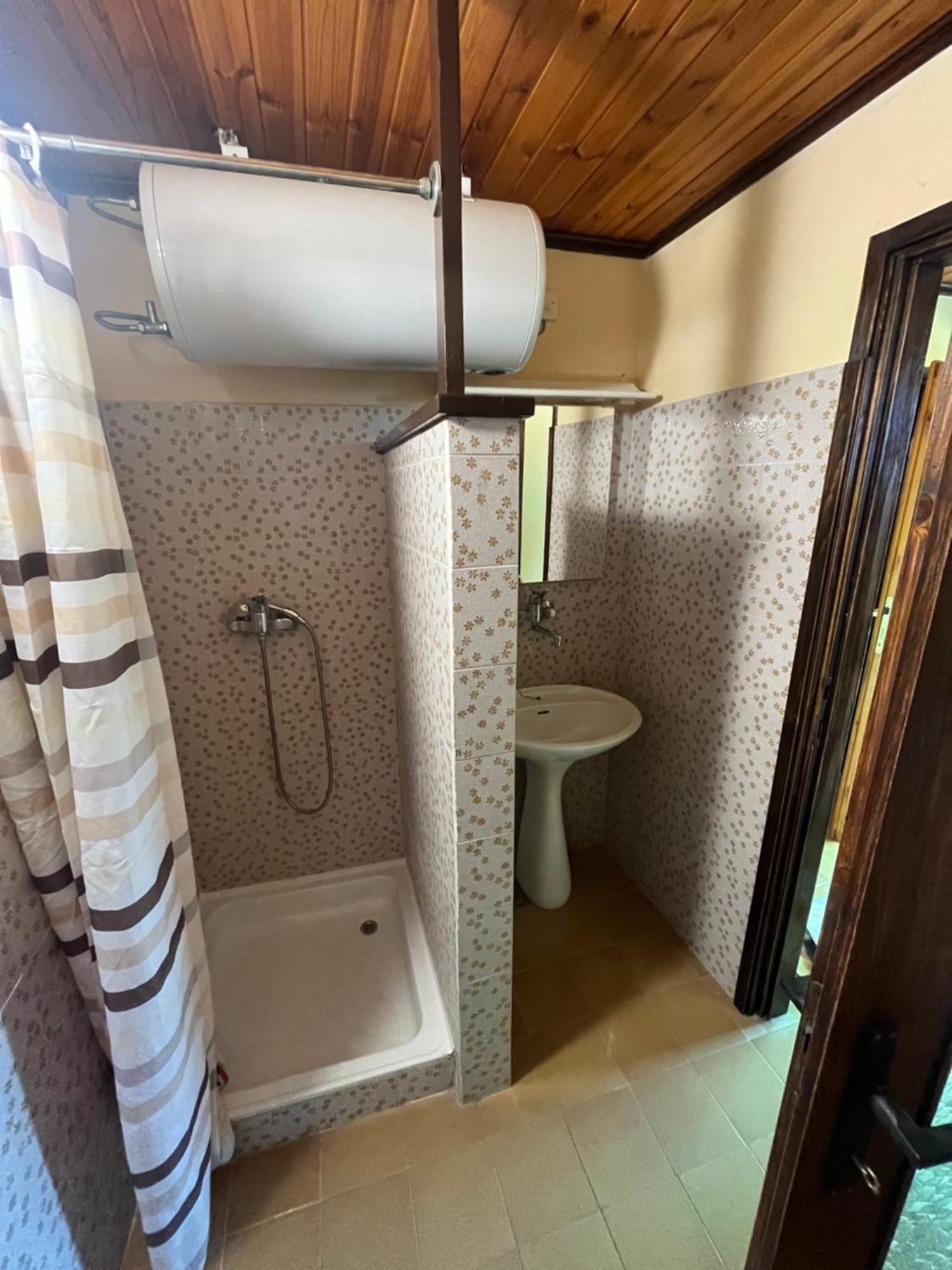 Apartma Korelc コペル エクステリア 写真